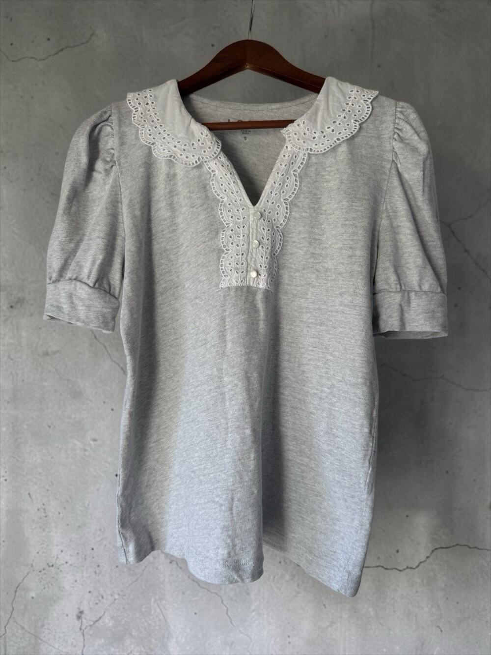 LOFT Women Gray Cotton Knit Top Eyelet Collar Puff Short Sleeve Size S Feminine